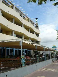 Отель Costa Verde Камбрильс